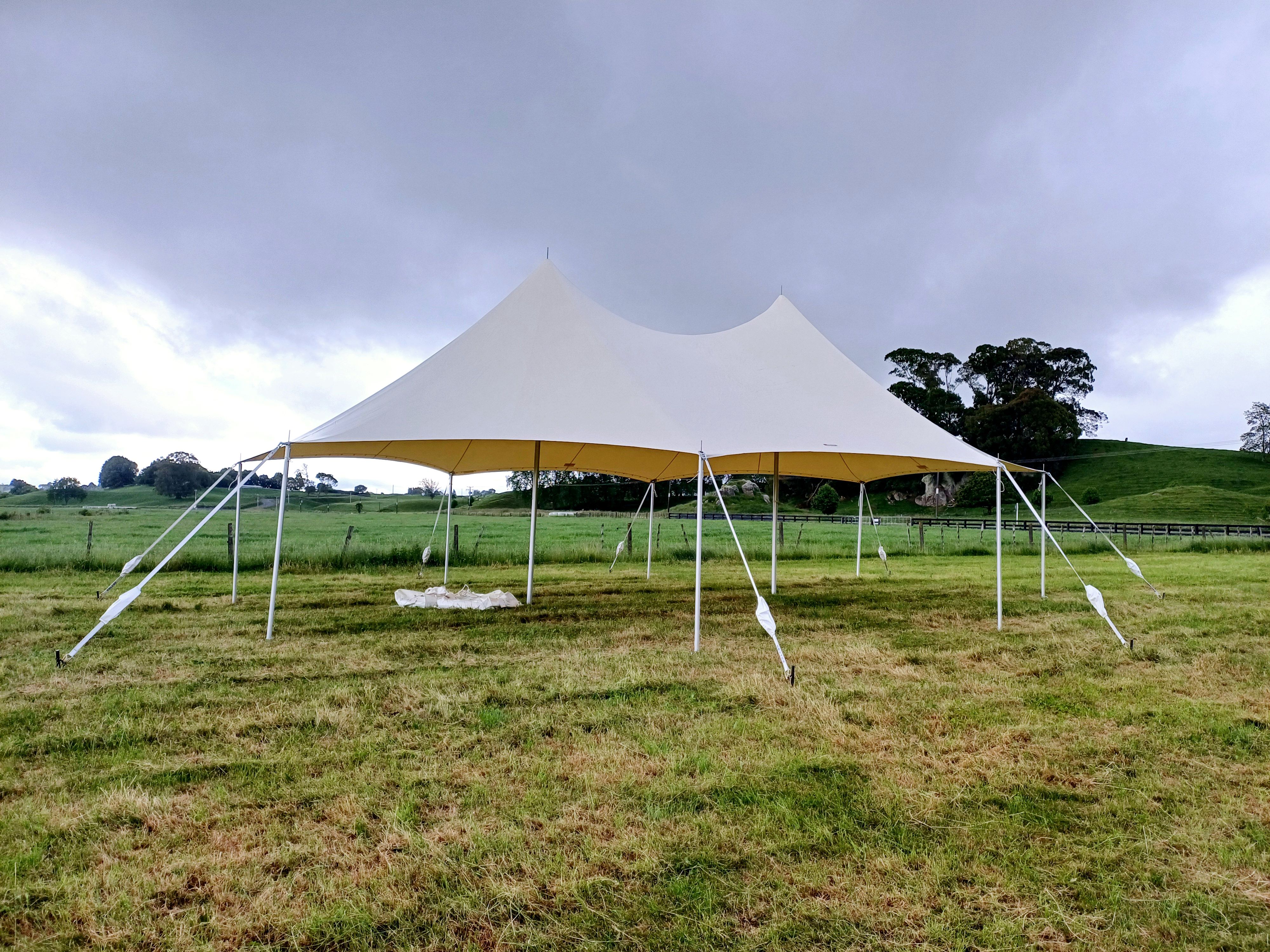 12 x 9m Canopy Marquee with walls 